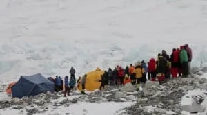 The fight at Cmap 2. Courtesy of Elia Saikaly www.eliasaikaly.com