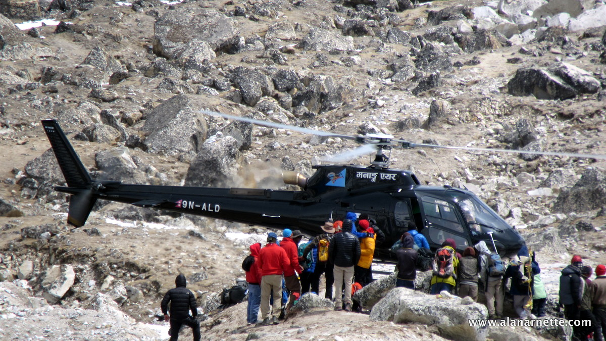 Helicopter evac from Gorak Shep