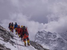 Everest 2017: Who is left? - updated