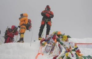 andrew-ushakov-sets-world-record-by-climbing-everest-from-sea-level-in-under-4-days-2025-05-21-100e