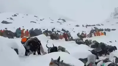 Stranded Trekkers in Tibet October 2025