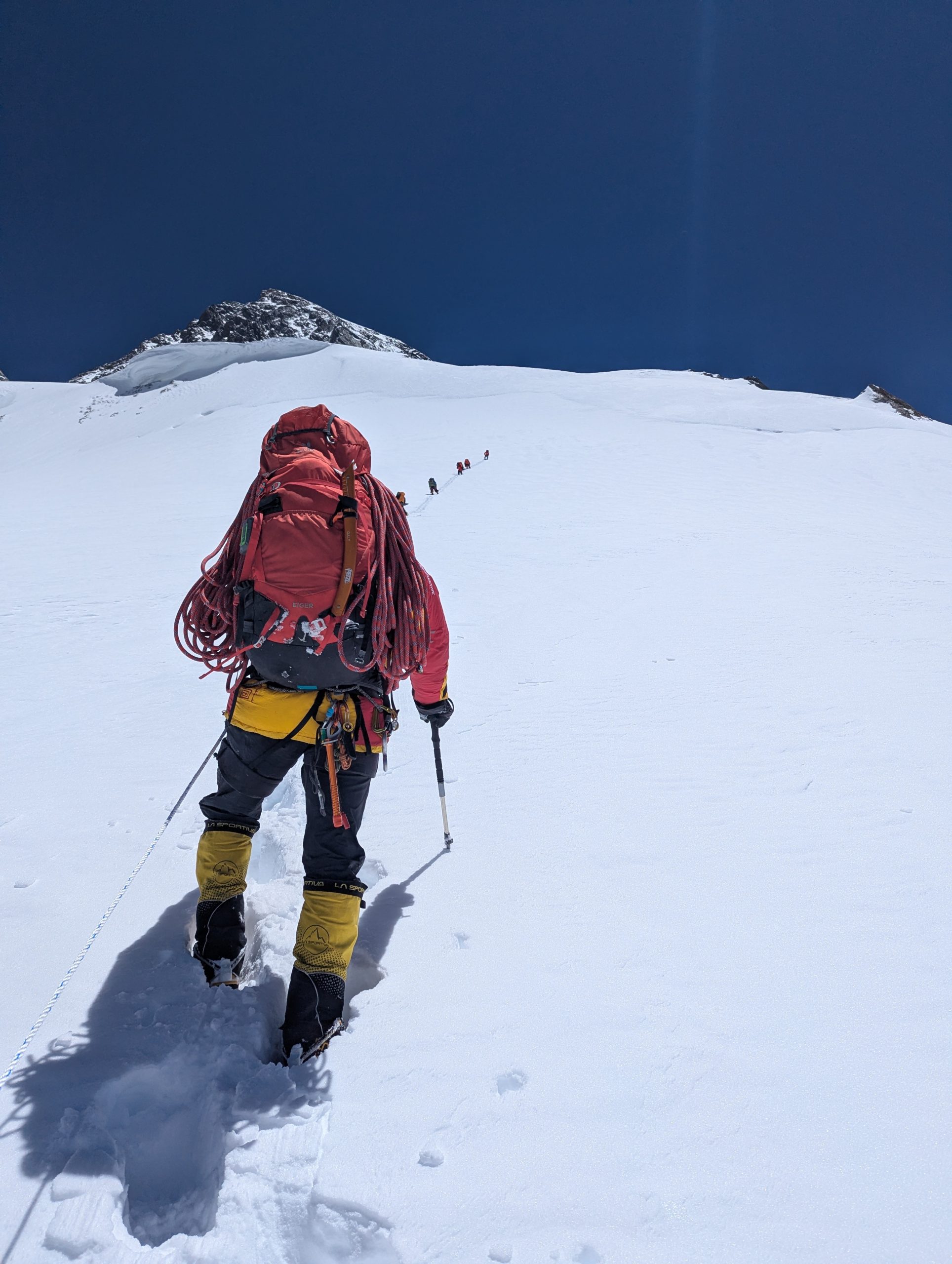 Bergshrund that may have triggered the Broad Peak 2026 avalanche. Credit: Ian Overton, August 20206.